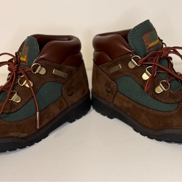 NWOT Timberland Kids Youth Field Boot - Picture 6 of 6